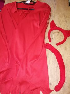 Kids Costumes to Hire - Cape with tail & horns